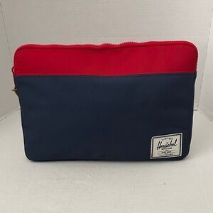herschel backpack laptop sleeve Classic – Supply Co. USA A second side storage pocket provides space for smaller items that you want to access quickly – such as a smartphone Herschel Classic Herschel 15 Inch